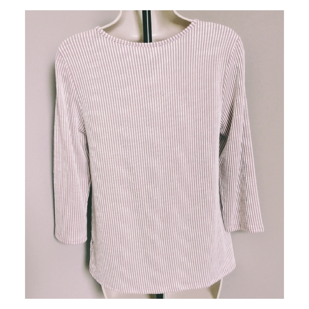 Exclusive One Striped Ruched Top - Picture 3 of 4